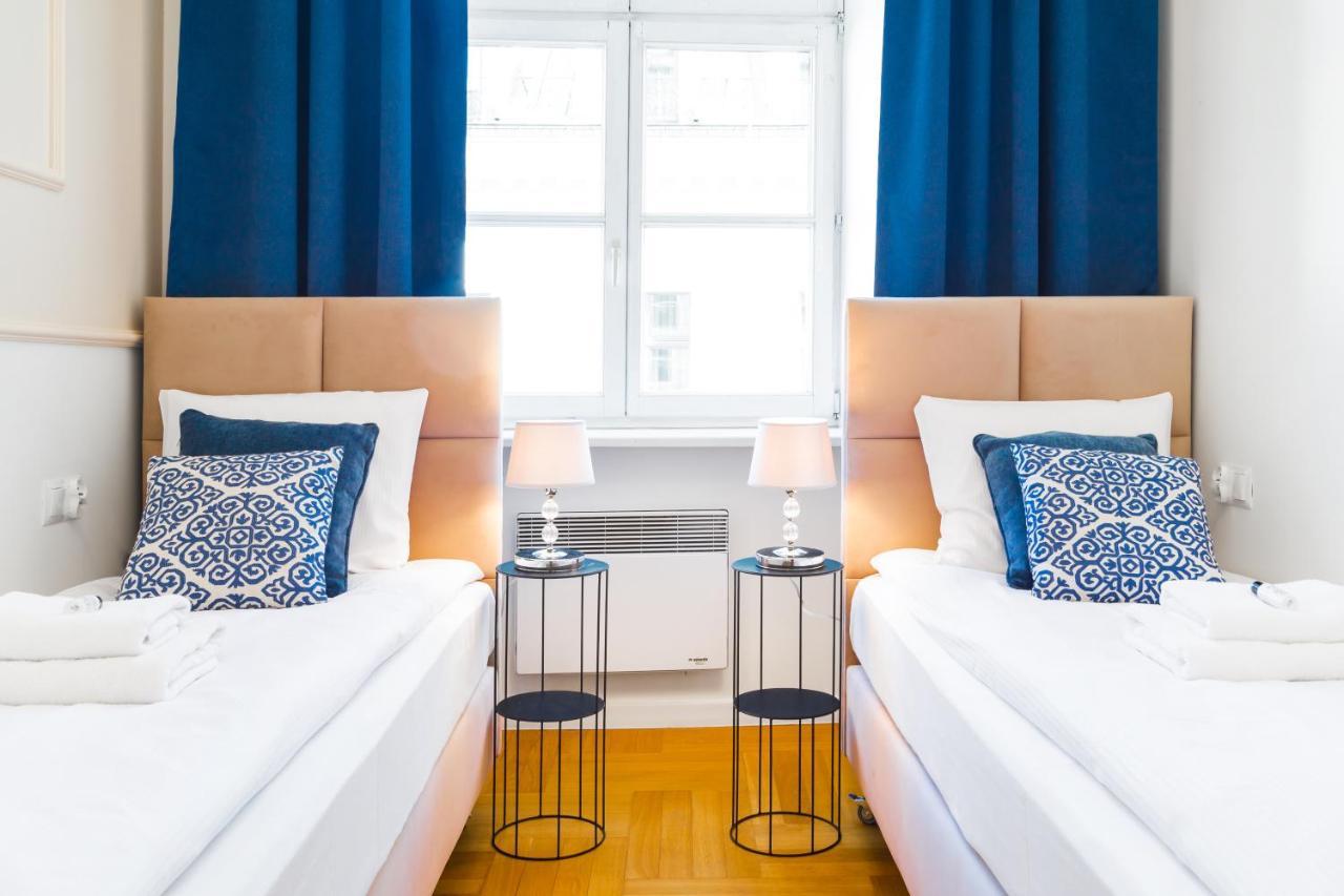 Glamorous Apartment In Heart Of Old Town Krasków Eksteriør bilde